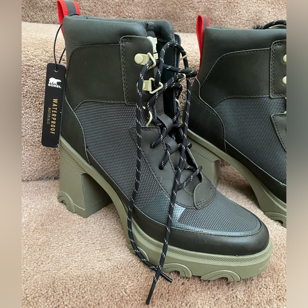 Sorel Brex Lace Up Boots Dark Moss Sage Size 9